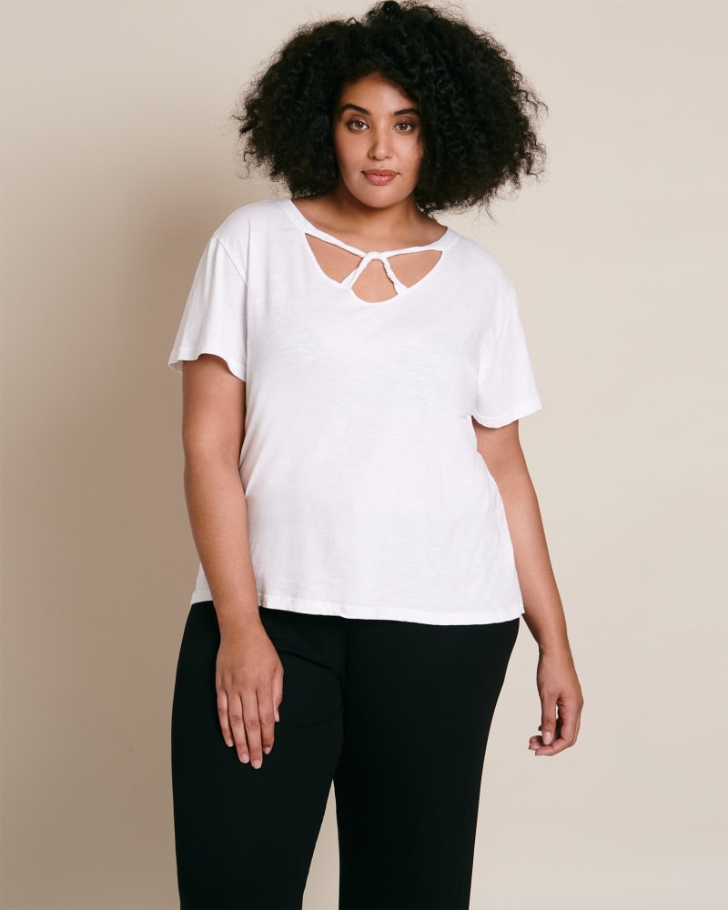 Front of a model wearing a size 2X Sadie Tee in White by LNA. | dia_product_style_image_id:228007